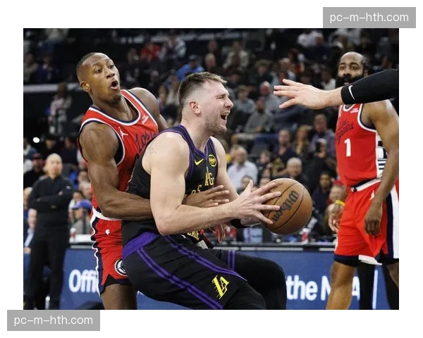 独行侠加时险胜掘金，东契奇砍下大三双